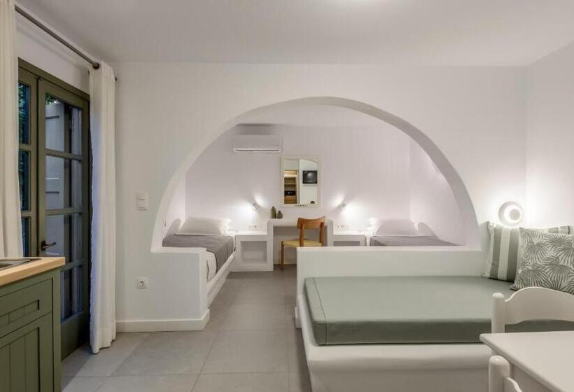 סטודיו סופריור, Nissia Kamares