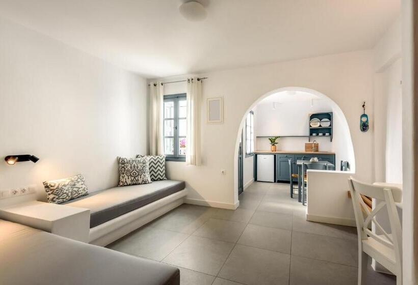 דירת משפחה, Nissia Kamares