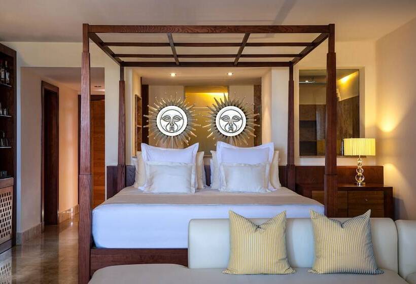 سوئیت کلاب, Excellence Playa Mujeres  All Inclusive  Adults Only