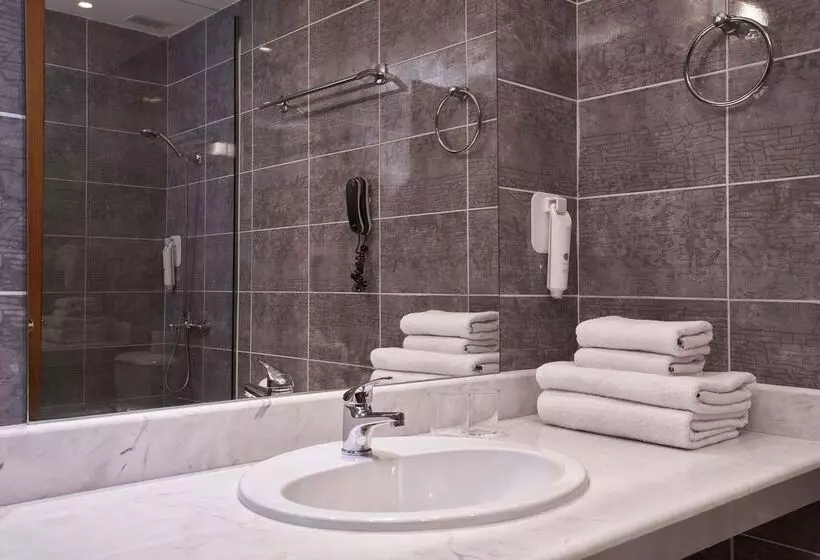 اتاق سوپریور با چشم‌انداز باغ, Sandy Beach Resort
