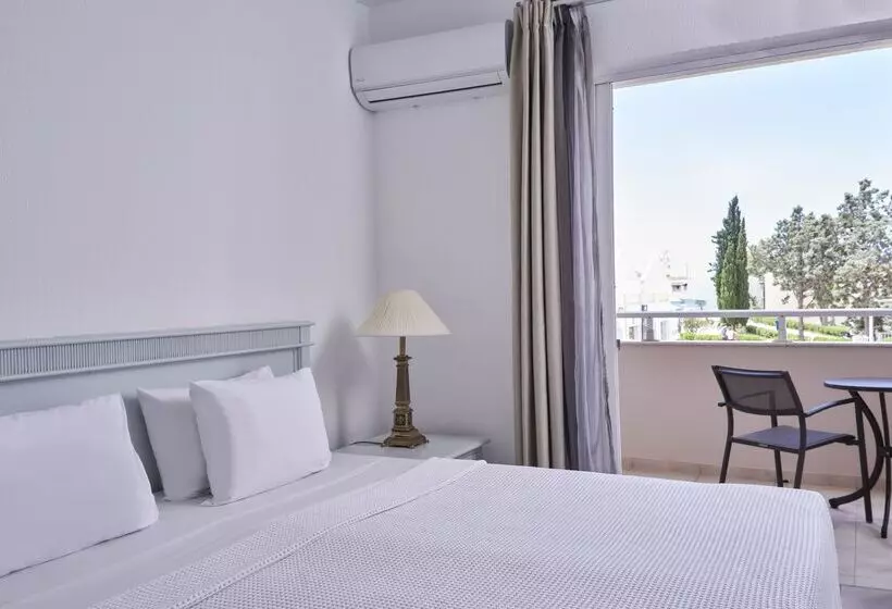 اتاق سوپریور با چشم‌انداز باغ, Sandy Beach Resort