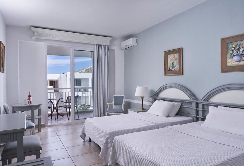 Классический Номер Вид на Сад, Sandy Beach Resort