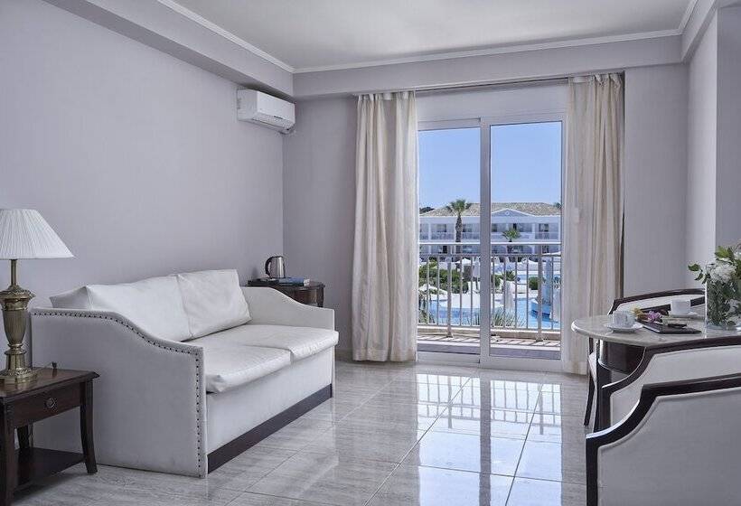 Полулюкс Боковой Вид на Море, Sandy Beach Resort