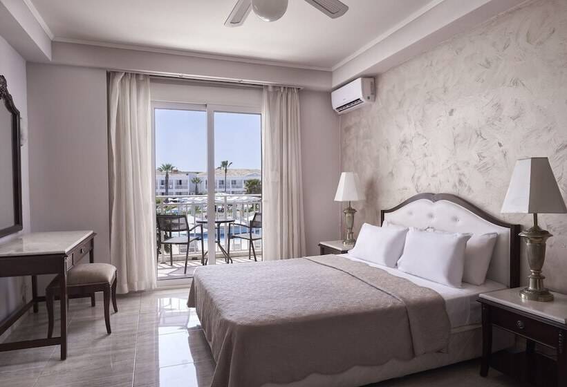 Полулюкс Боковой Вид на Море, Sandy Beach Resort