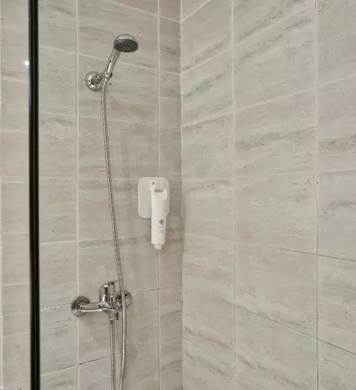 اتاق کلاسیک با چشم‌انداز باغ, Sandy Beach Resort