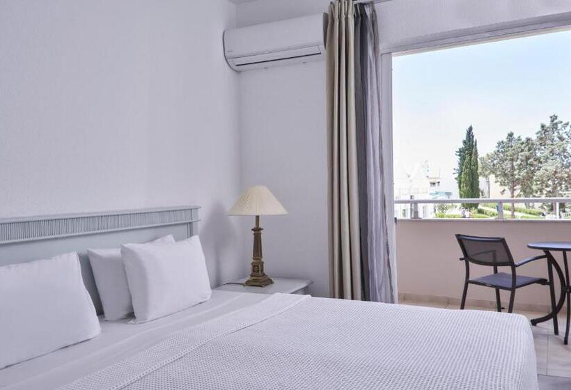 Номер Superior Вид на Сад, Sandy Beach Resort