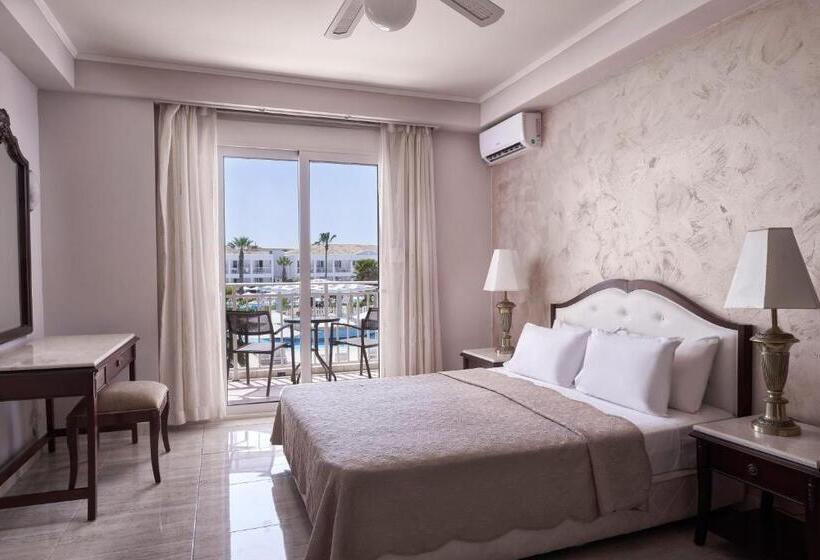 Полулюкс Боковой Вид на Море, Sandy Beach Resort