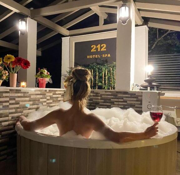 اتاق لوکس با تراس, 212 Olympos