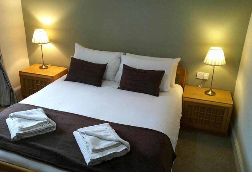 סטודיו משפחתי, The Crown