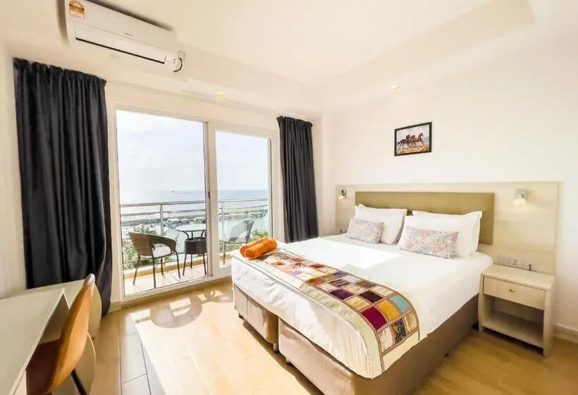 اتاق لوکس با بالکن و چشم‌انداز دریا, Icom Marina Sea View