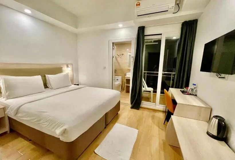 اتاق سوپریور با چشم‌انداز شهر, Icom Marina Sea View