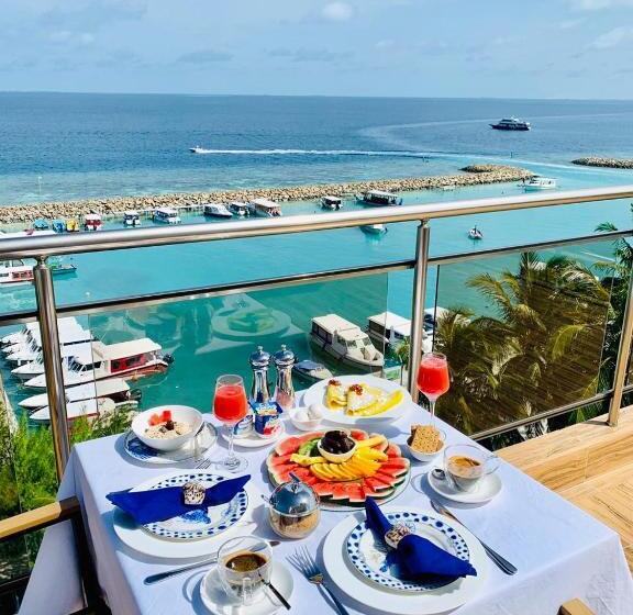 סוויטה, Icom Marina Sea View