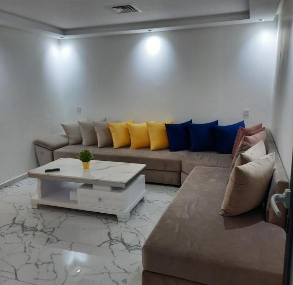 آپارتمان 3 خوابه, Appart Hotel Puerto Marino