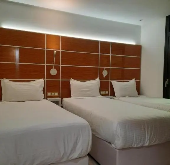 ３ベッドルームアパートメント, Appart Hotel Puerto Marino