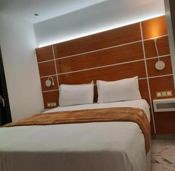 ３ベッドルームアパートメント, Appart Hotel Puerto Marino