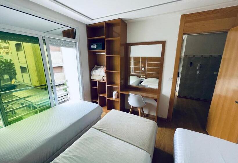 اتاق استاندارد سه نفره, Appart Hotel Puerto Marino