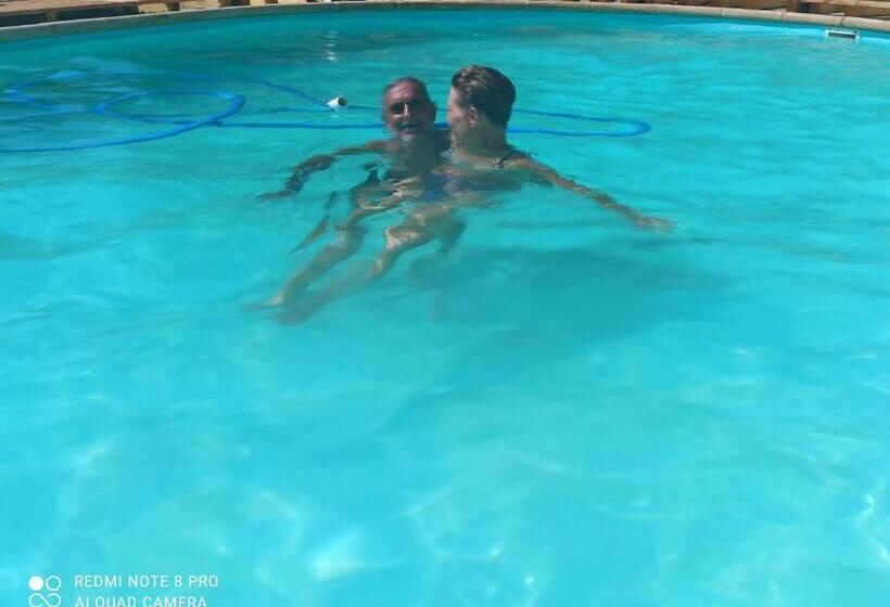 Номер Стандарт, Les Bulles Perchées De Lartigue