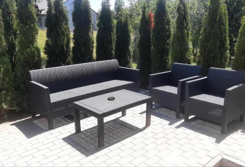 סוויטת ג'וניור עם טרסה, Zöldház Panzió