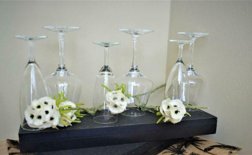 غرفة كومفورت ثلاثية, Mezonvin