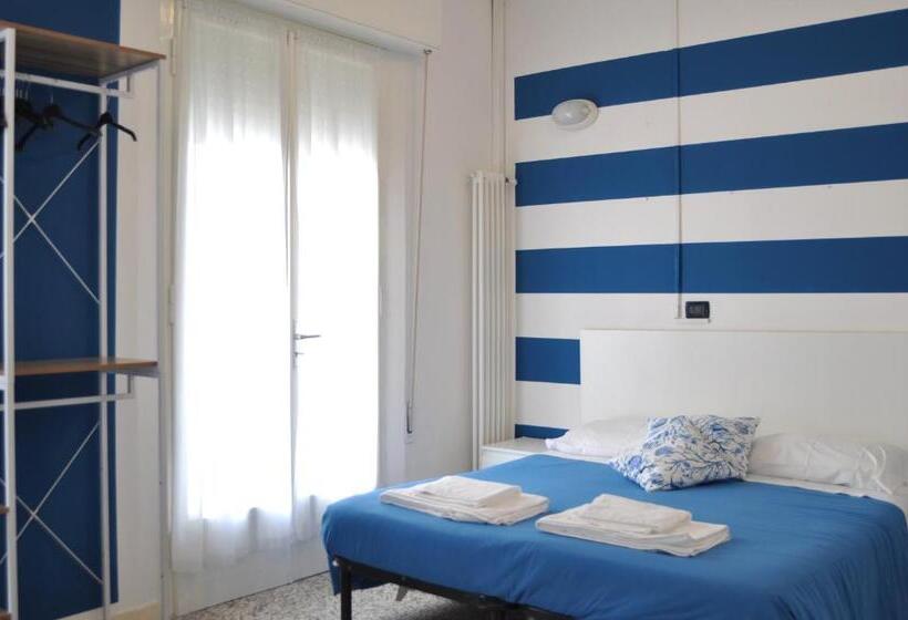 バルコニー付スタンダード4ベッドルーム, Susy Ambienti Rinnovati Direttamente Su Viale Dante E A Due Passi Dal Mare