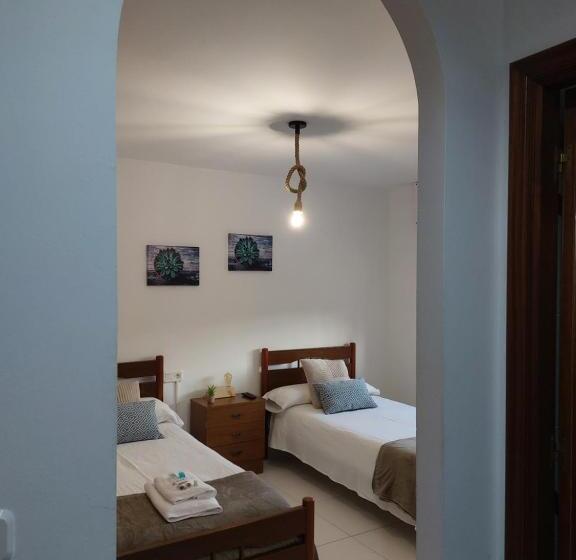 Quarto Estandar, A Taberna De Gundián