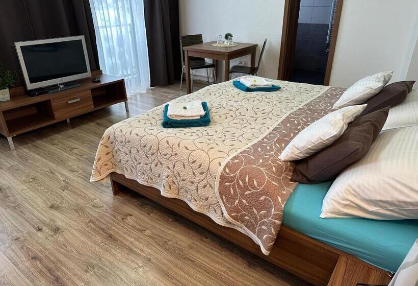 Номер Стандарт, Penzion Blatnička