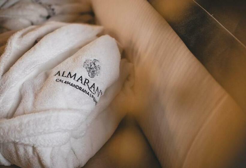 キングサイズベッドのスイートルーム, Relais Almaranto