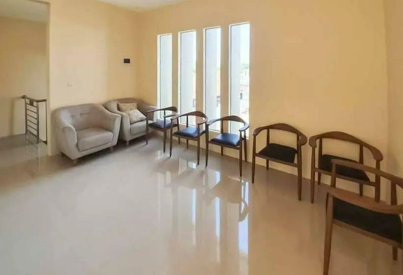 Standard-huone, Jatiwangi Syariah Guest House Mitra Reddoorz