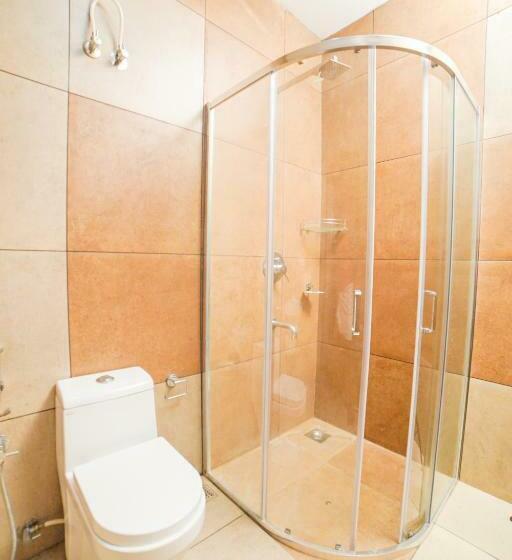 اتاق لوکس, Oceana Hills Residency