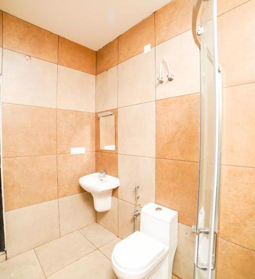 اتاق لوکس, Oceana Hills Residency