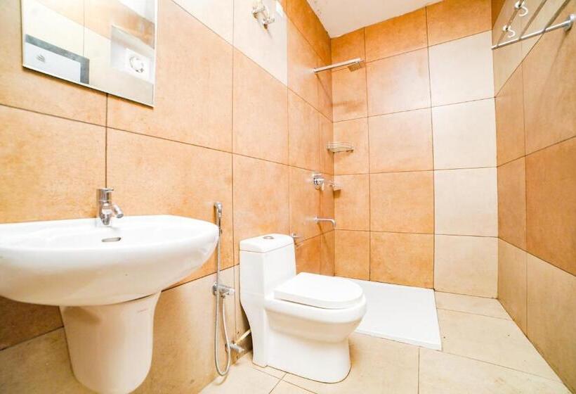 اتاق لوکس, Oceana Hills Residency