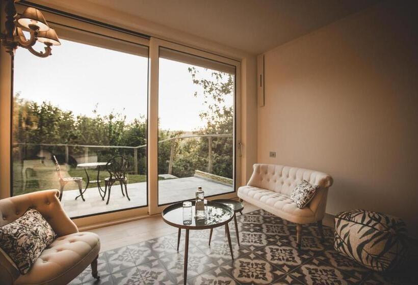 Номер Deluxe Кровать Кинг, Relais Almaranto