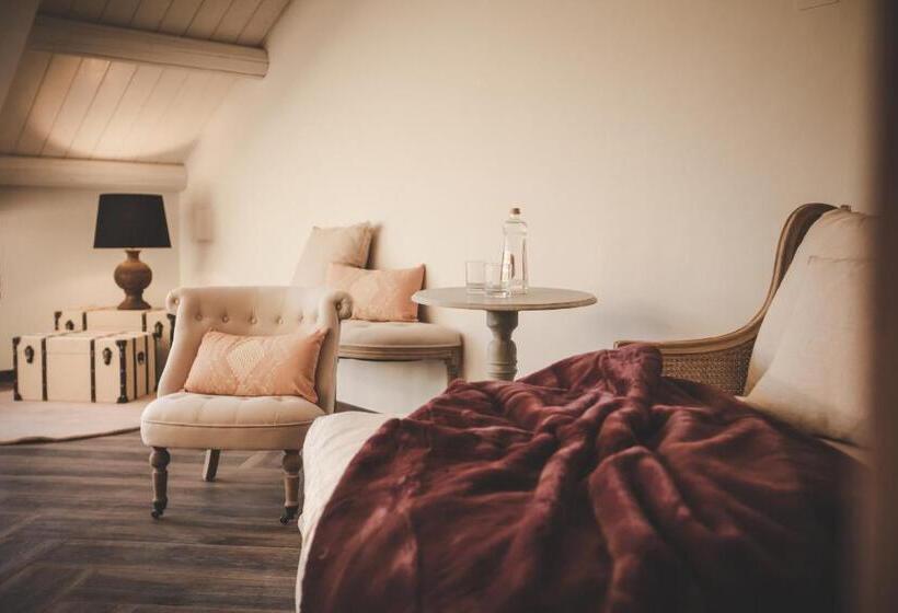 キングサイズベッドのスイートルーム, Relais Almaranto