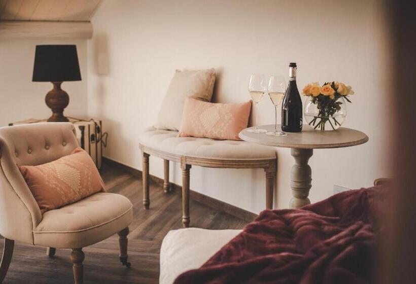 キングサイズベッドのスイートルーム, Relais Almaranto