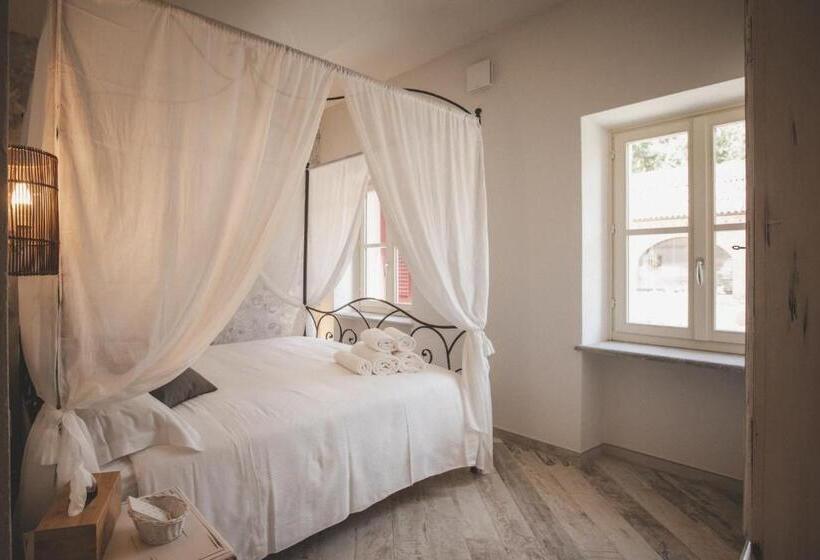 スタンダードルーム, Relais Almaranto