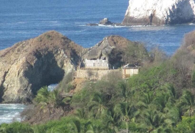 اتاق لوکس با چشمانداز دریا, Casa Biulú