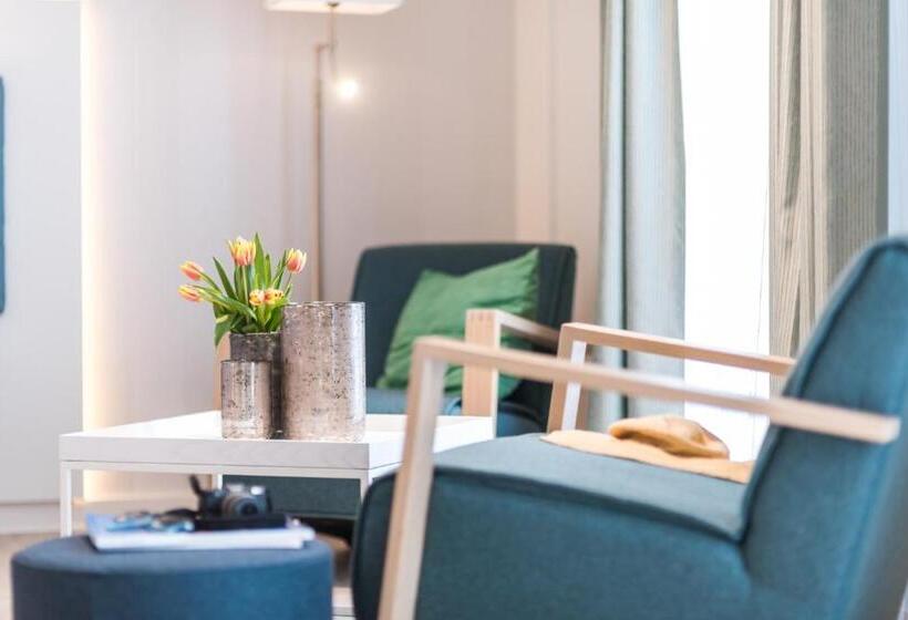 إستوديو قياسى, Apartmenthaus Am Park