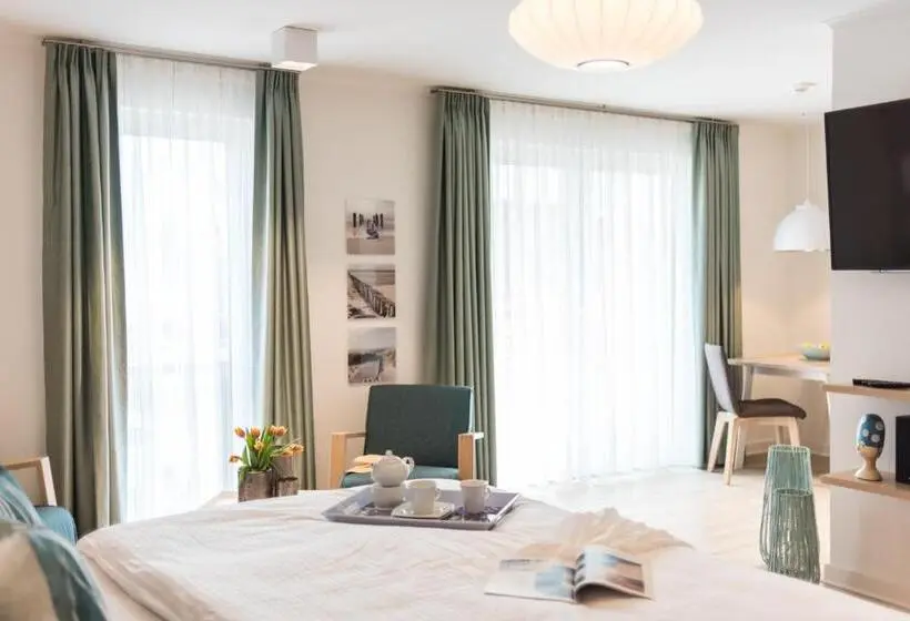 スタンダードスタジオ, Apartmenthaus Am Park
