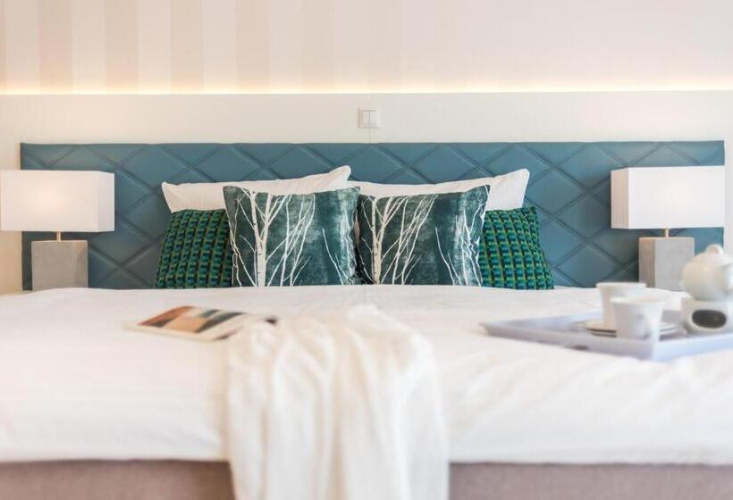 إستوديو قياسى, Apartmenthaus Am Park