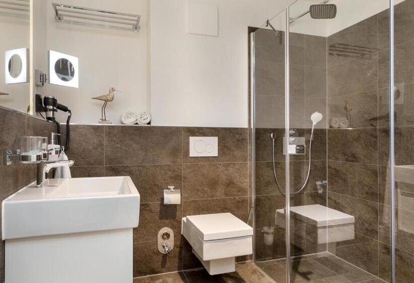 شقة غرفة نوم واحدة مزودة بشُرفة, Apartmenthaus Am Park