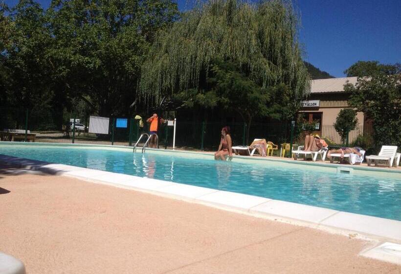 Номер Стандарт Трехместный, Le Vallon
