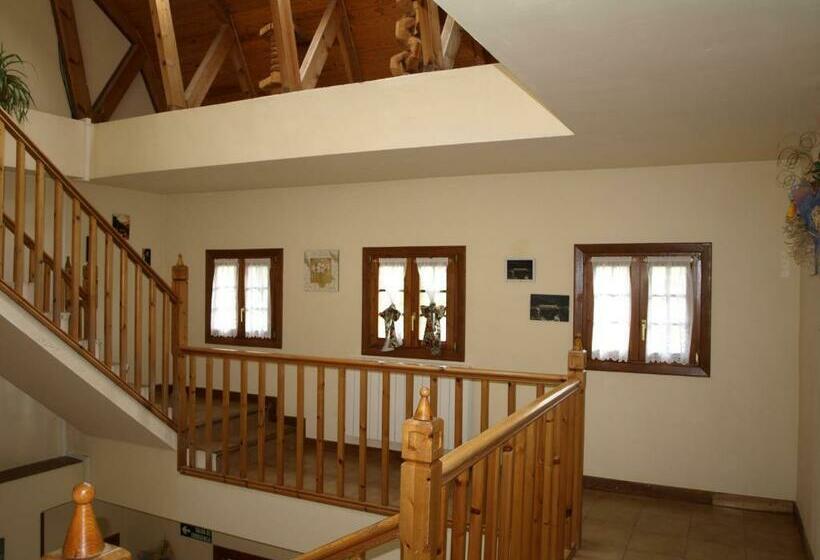 Номер Superior, Casa Forestal