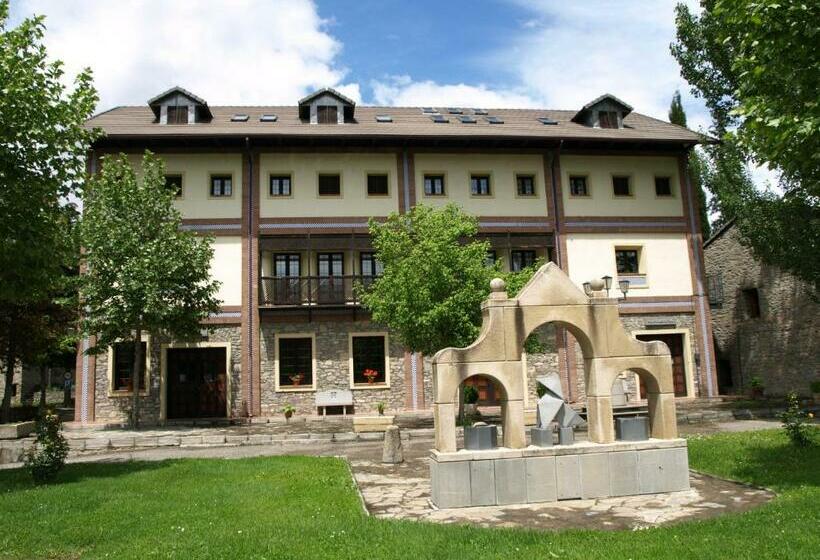 Номер Superior, Casa Forestal