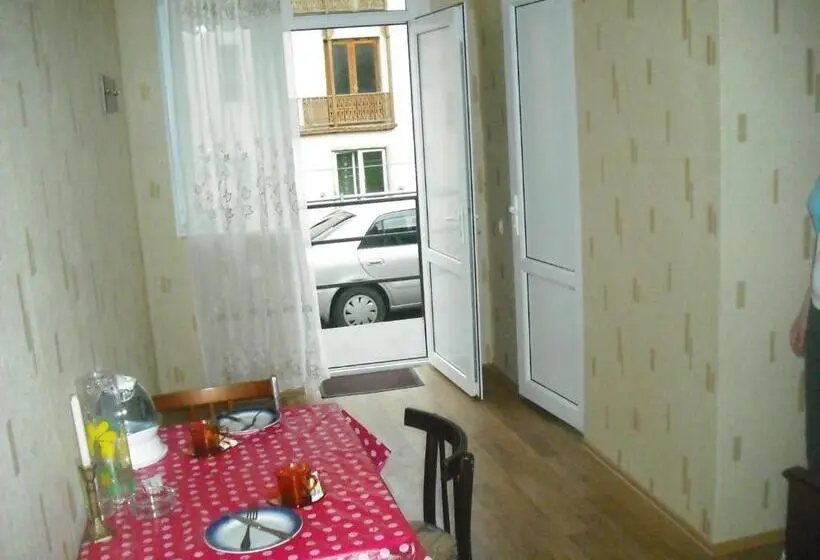 اتاق استاندارد, Guest House Econom