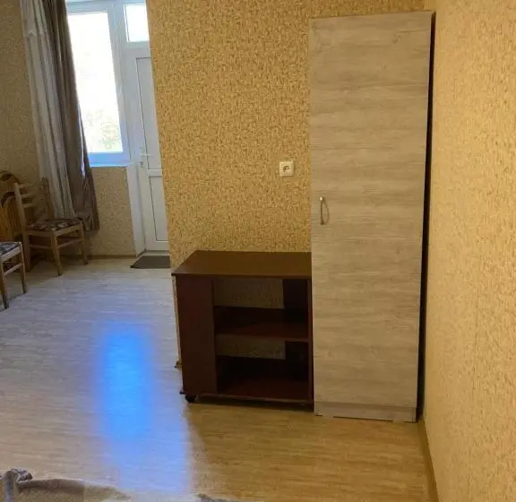 اتاق استاندارد سه نفره, Guest House Econom