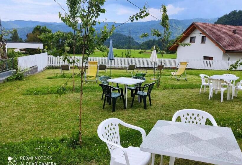 اتاق اکونومی, Hacienda Bled Rooms