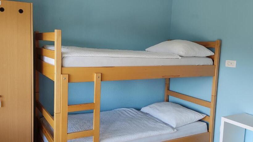 اتاق کلاسیک چهارنفره, Hacienda Bled Rooms