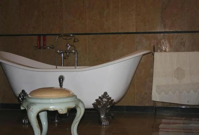 スイート, Palazzo Franza Musarò