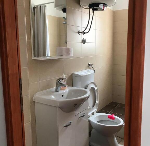 اتاق استاندارد, Rooms & Apartments Kaurloto