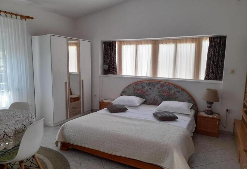 آپارتمان 1 خوابه, Rooms & Apartments Kaurloto